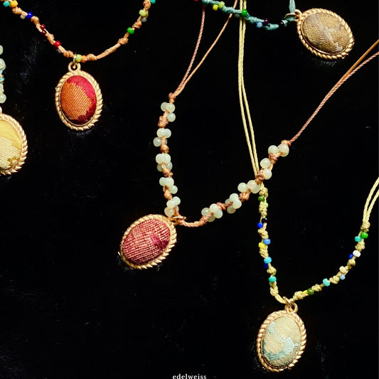 Necklace with Upholstered Pendant 布丁畫框吊飾